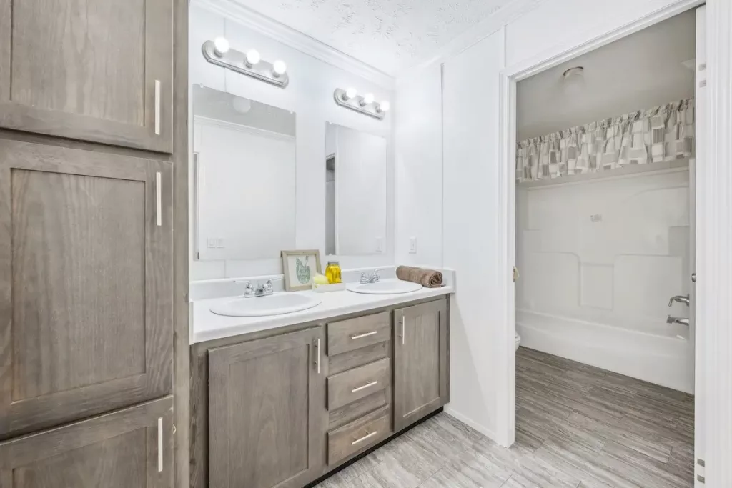 MD-62-32-Rubicon-bath