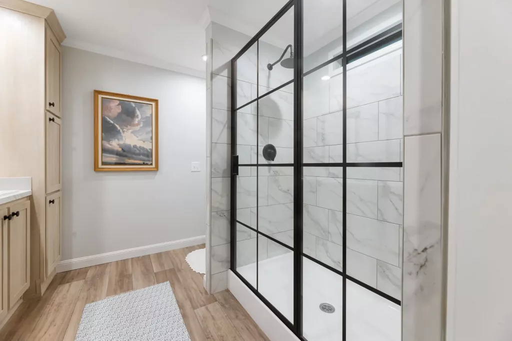 Pegasus master bathroom