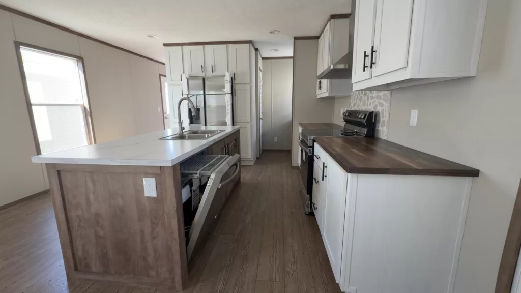 CjQKMFNuYXBjaGF0LzEzLjg4LjAuNTYgKGlQaG9uZTE4LDE7IGlPUyAyNi4xOyBnemlwKSAC