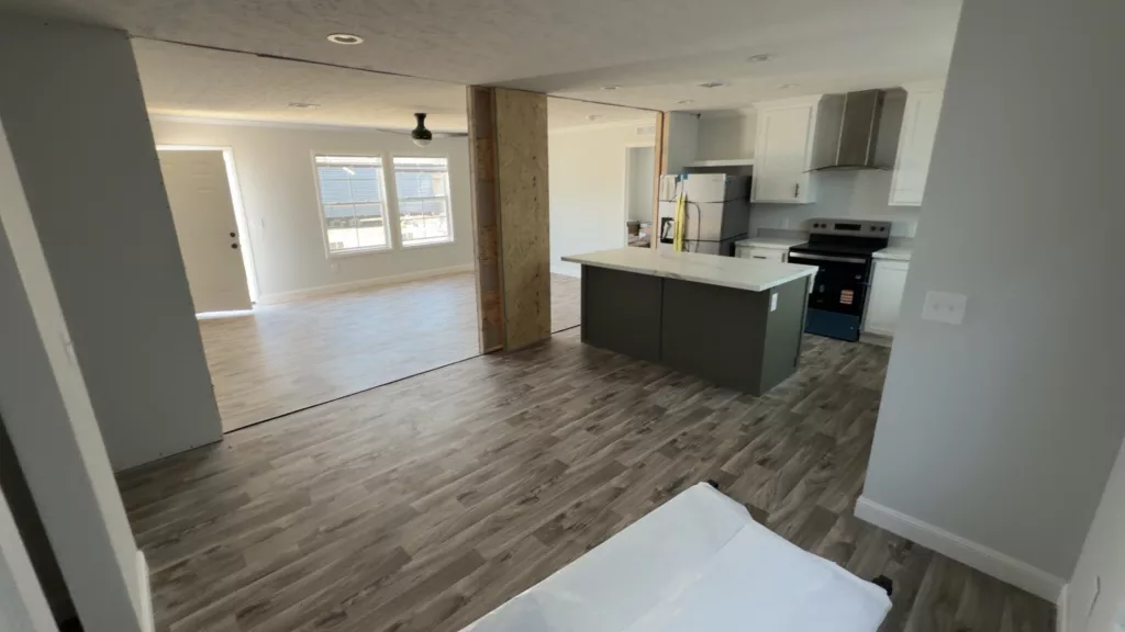 CjQKMFNuYXBjaGF0LzEzLjgyLjAuNTIgKGlQaG9uZTE4LDE7IGlPUyAyNi4xOyBnemlwKSAC