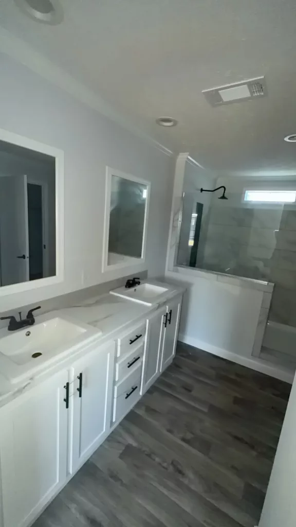 CjQKMFNuYXBjaGF0LzEzLjgyLjAuNTIgKGlQaG9uZTE4LDE7IGlPUyAyNi4xOyBnemlwKSAC