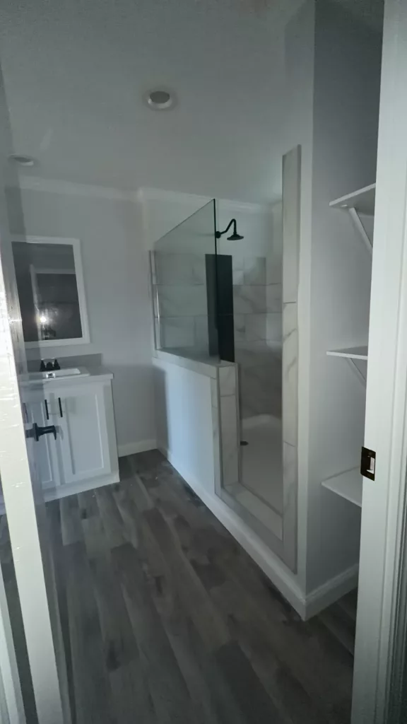 CjQKMFNuYXBjaGF0LzEzLjgyLjAuNTIgKGlQaG9uZTE4LDE7IGlPUyAyNi4xOyBnemlwKSAC