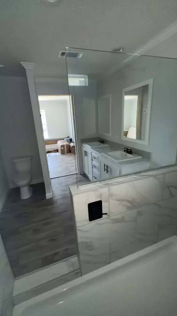 CjQKMFNuYXBjaGF0LzEzLjgyLjAuNTIgKGlQaG9uZTE4LDE7IGlPUyAyNi4xOyBnemlwKSAC