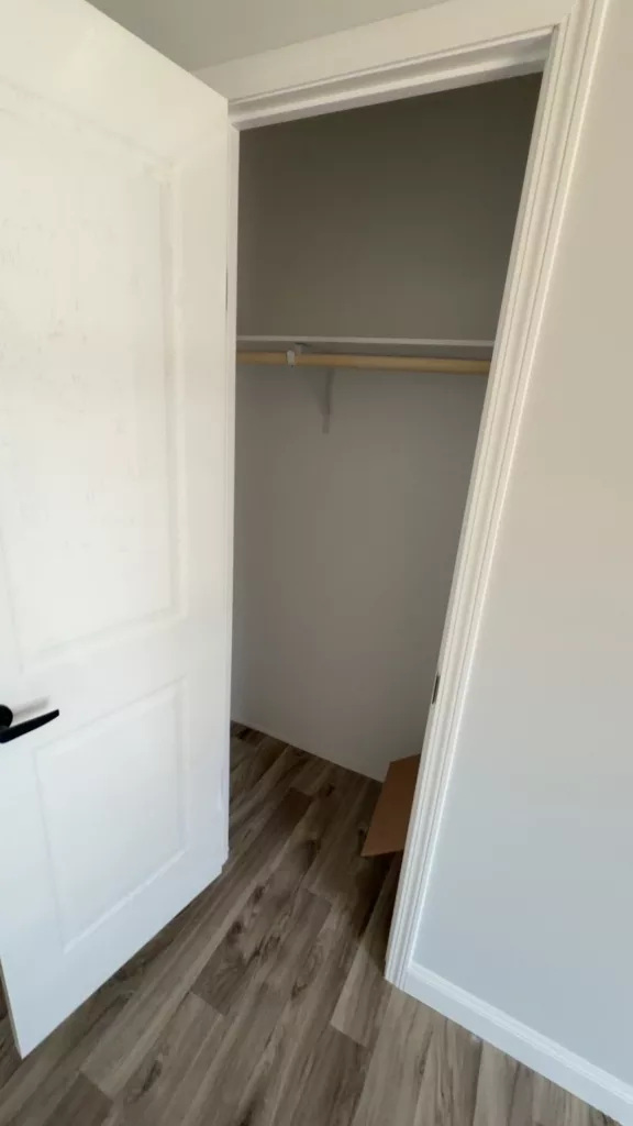 CjQKMFNuYXBjaGF0LzEzLjgyLjAuNTIgKGlQaG9uZTE4LDE7IGlPUyAyNi4xOyBnemlwKSAC