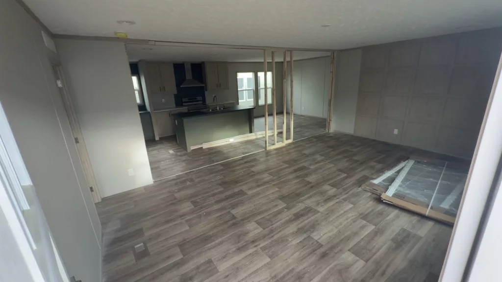 CjMKL1NuYXBjaGF0LzEzLjgyLjEuMCAoaVBob25lMTgsMTsgaU9TIDI2LjE7IGd6aXApIAI=